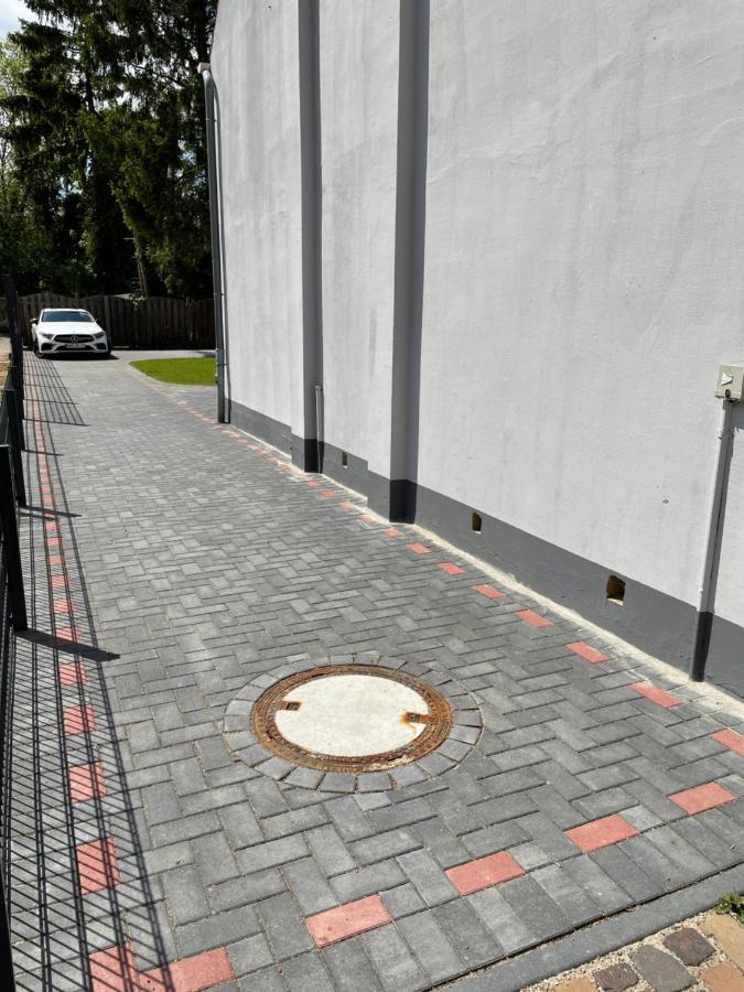 Citygluecknms - Direkt Am Bahnhof Und Einkaufszentrum Neumünster Zewnętrze zdjęcie